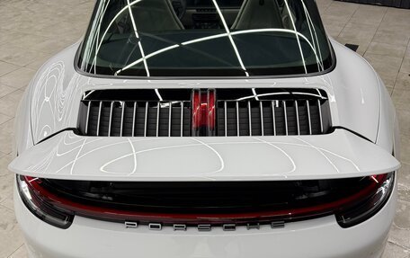 Porsche 911, 2020 год, 18 000 000 рублей, 8 фотография