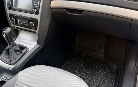 Skoda Octavia, 2012 год, 949 990 рублей, 19 фотография