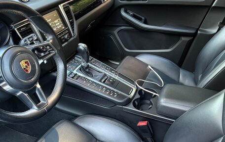 Porsche Macan I рестайлинг, 2015 год, 3 350 000 рублей, 5 фотография