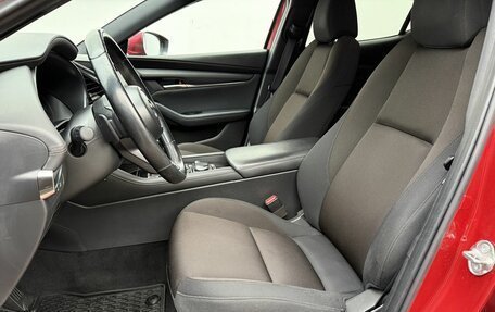 Mazda 3, 2019 год, 1 802 400 рублей, 10 фотография