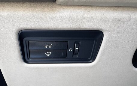 Land Rover Range Rover IV рестайлинг, 2013 год, 3 500 000 рублей, 25 фотография