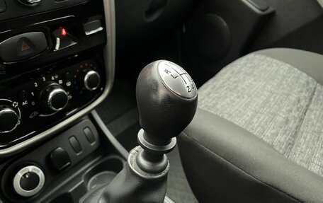 Renault Duster I рестайлинг, 2014 год, 1 000 000 рублей, 17 фотография