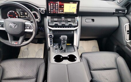 Toyota Land Cruiser, 2023 год, 12 589 500 рублей, 14 фотография