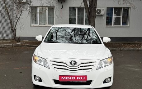 Toyota Camry, 2011 год, 2 850 000 рублей, 1 фотография
