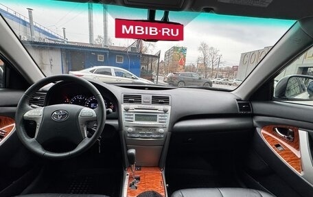Toyota Camry, 2011 год, 2 850 000 рублей, 10 фотография