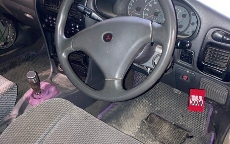 Mitsubishi Mirage IV, 1994 год, 110 000 рублей, 5 фотография