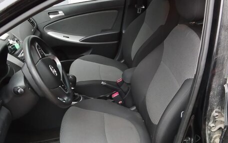 Hyundai Solaris II рестайлинг, 2011 год, 950 000 рублей, 7 фотография