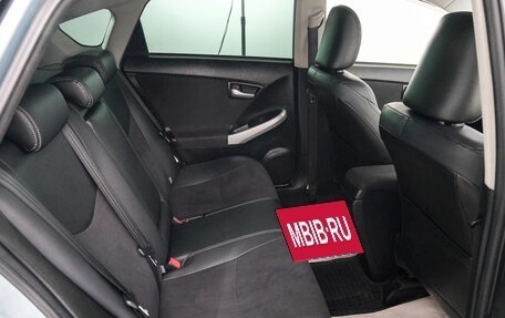 Toyota Prius, 2015 год, 1 349 000 рублей, 21 фотография