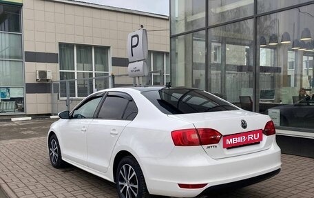 Volkswagen Jetta VI, 2014 год, 1 070 000 рублей, 3 фотография