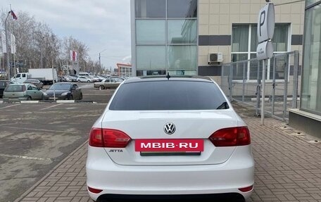Volkswagen Jetta VI, 2014 год, 1 070 000 рублей, 4 фотография