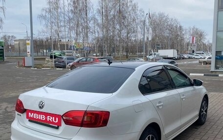 Volkswagen Jetta VI, 2014 год, 1 070 000 рублей, 5 фотография