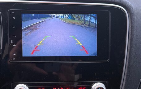 Mitsubishi Outlander III рестайлинг 3, 2020 год, 1 879 999 рублей, 10 фотография