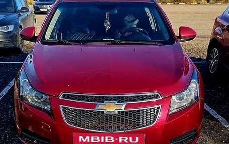 Chevrolet Cruze II, 2011 год, 620 000 рублей, 2 фотография