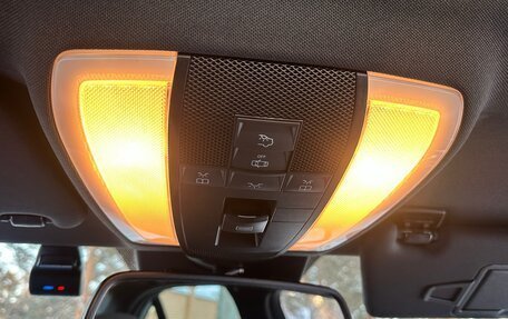 Mercedes-Benz C-Класс, 2012 год, 1 750 000 рублей, 23 фотография