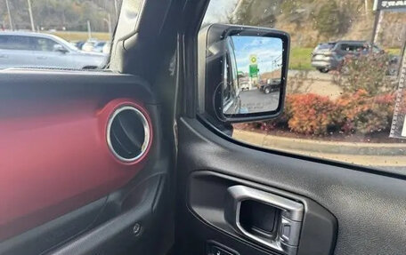 Jeep Wrangler, 2022 год, 5 570 000 рублей, 8 фотография