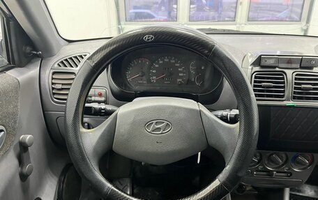 Hyundai Accent II, 2006 год, 389 000 рублей, 13 фотография