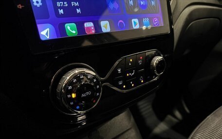 Renault Kaptur I рестайлинг, 2017 год, 1 299 000 рублей, 19 фотография