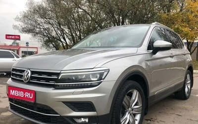 Volkswagen Tiguan II, 2019 год, 3 900 000 рублей, 1 фотография