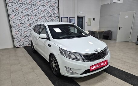 KIA Rio III рестайлинг, 2013 год, 826 000 рублей, 3 фотография