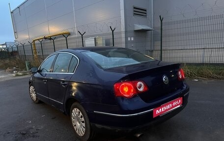 Volkswagen Passat B6, 2006 год, 260 000 рублей, 4 фотография