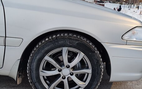 Toyota Carina, 2000 год, 450 000 рублей, 28 фотография