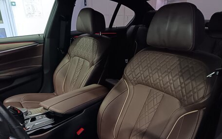 BMW 5 серия, 2018 год, 4 995 000 рублей, 11 фотография