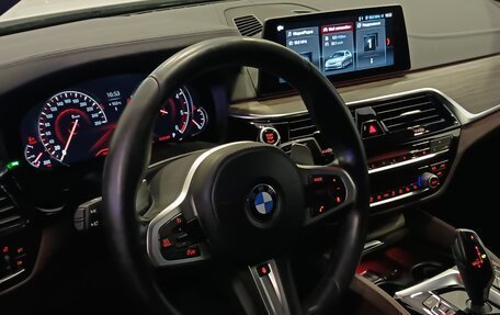 BMW 5 серия, 2018 год, 4 995 000 рублей, 18 фотография