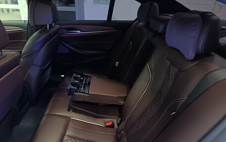 BMW 5 серия, 2018 год, 4 995 000 рублей, 14 фотография