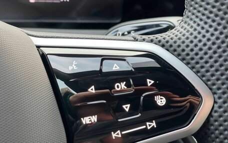 Volkswagen Tiguan, 2025 год, 4 900 000 рублей, 13 фотография