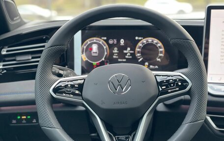 Volkswagen Tiguan, 2025 год, 4 900 000 рублей, 14 фотография