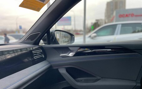 Volkswagen Tiguan, 2025 год, 4 900 000 рублей, 19 фотография