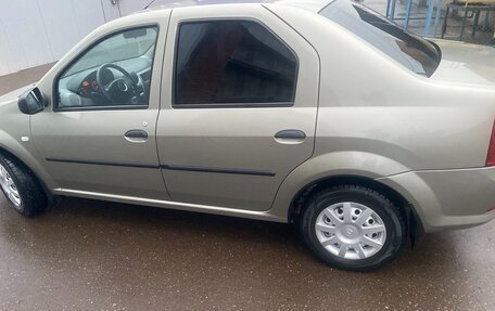 Renault Logan I, 2010 год, 650 000 рублей, 4 фотография