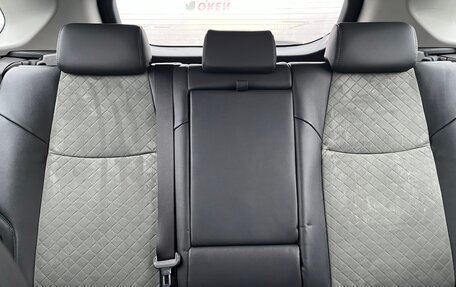 Toyota RAV4, 2025 год, 4 300 000 рублей, 20 фотография