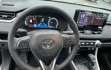 Toyota RAV4, 2025 год, 4 300 000 рублей, 22 фотография