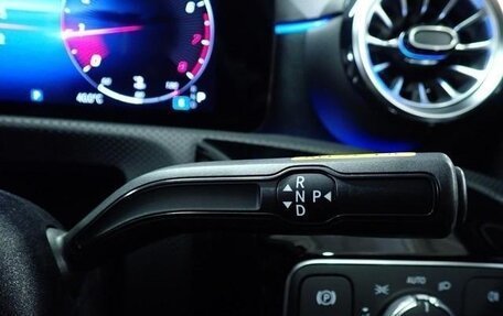 Mercedes-Benz A-Класс, 2024 год, 2 800 000 рублей, 10 фотография