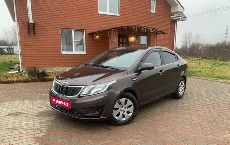 KIA Rio III рестайлинг, 2014 год, 689 000 рублей, 1 фотография