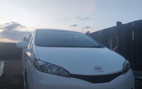 Toyota Wish II, 2011 год, 1 470 000 рублей, 1 фотография