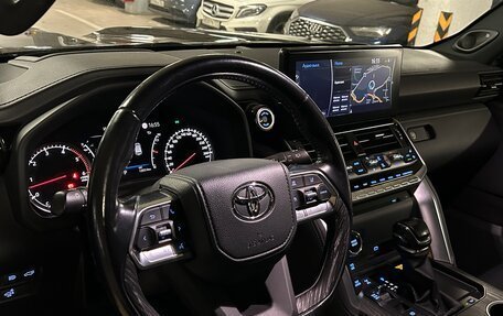 Toyota Land Cruiser, 2021 год, 8 800 000 рублей, 13 фотография