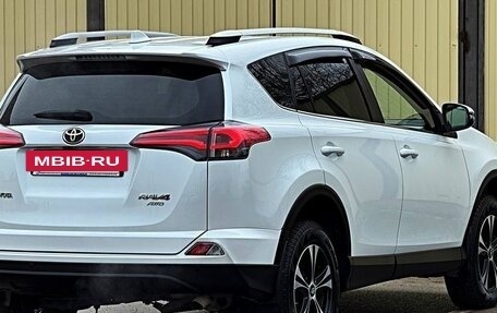 Toyota RAV4, 2019 год, 2 550 000 рублей, 9 фотография