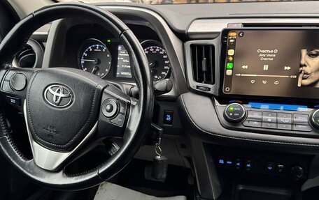 Toyota RAV4, 2019 год, 2 550 000 рублей, 18 фотография