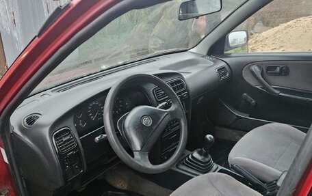 Nissan Primera II рестайлинг, 1992 год, 165 000 рублей, 13 фотография