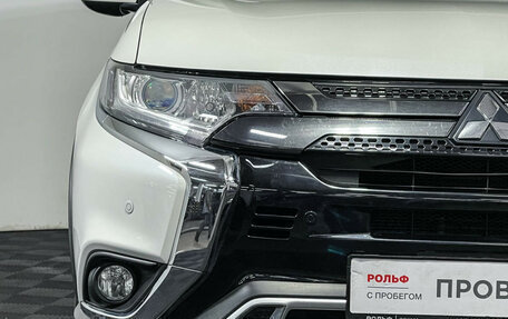 Mitsubishi Outlander III рестайлинг 3, 2021 год, 2 850 000 рублей, 17 фотография