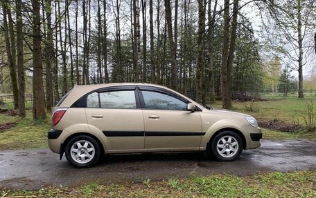 KIA Rio II, 2006 год, 555 555 рублей, 9 фотография