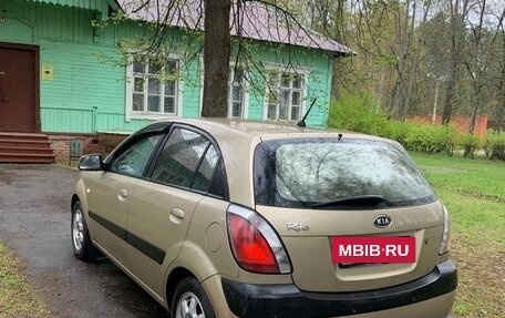 KIA Rio II, 2006 год, 555 555 рублей, 5 фотография