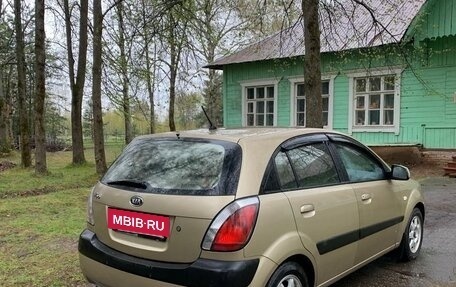 KIA Rio II, 2006 год, 555 555 рублей, 8 фотография