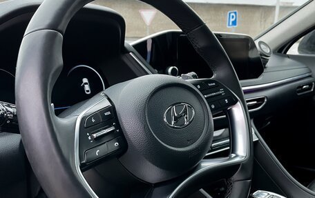 Hyundai Sonata VIII, 2022 год, 2 950 000 рублей, 10 фотография