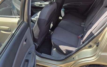 KIA Rio II, 2006 год, 555 555 рублей, 15 фотография