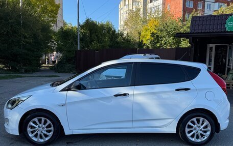 Hyundai Solaris II рестайлинг, 2015 год, 787 000 рублей, 4 фотография