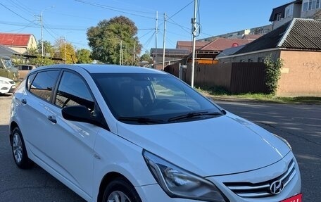 Hyundai Solaris II рестайлинг, 2015 год, 787 000 рублей, 9 фотография