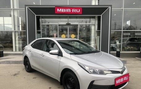 Toyota Corolla, 2018 год, 1 685 000 рублей, 3 фотография